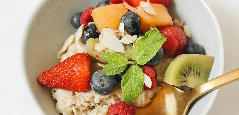 Desayunos ricos en proteínas para comenzar el día con energía y sabor