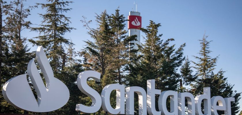 banco santander enfrenta nueva crisis tecnológica: duplicación de cargos y errores recurrentes