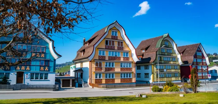 Descubre Appenzell: Un viaje a la tradición y el sabor en el corazón de Suiza