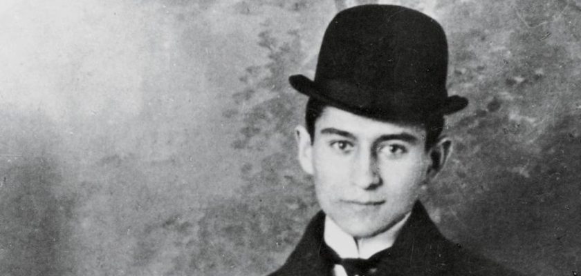 El inquietante eco del año kafka: reflexiones sobre el caos contemporáneo