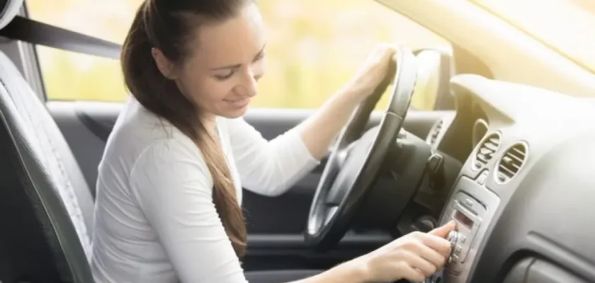 La sorprendente verdad sobre calentar el motor de tu coche en invierno