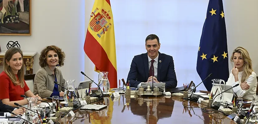 La controversia de España en libertad: ¿celebración o división?