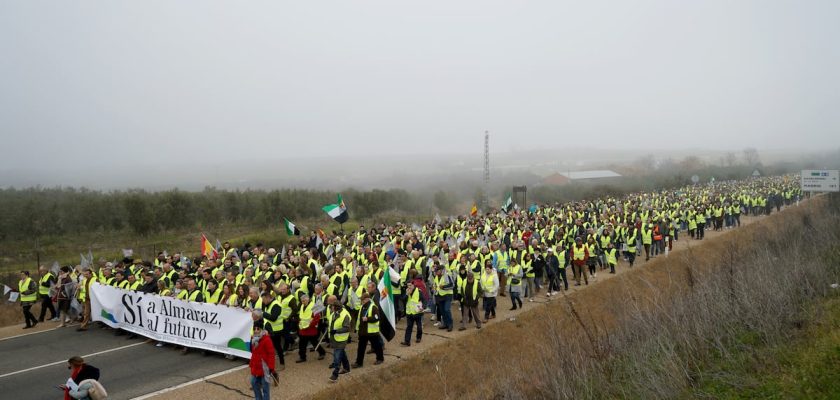 la controversia del cierre de la central nuclear de almaraz: un tema de soberanía energética y futuro colectivo