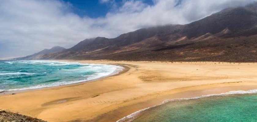 Escapadas invernales: las 5 playas secretas de España para huir del frío