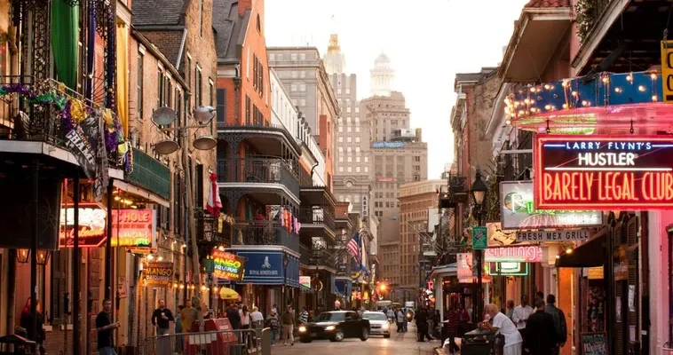 Tragedia en bourbon street: ¿cómo un lugar de fiesta se convirtió en símbolo de dolor?