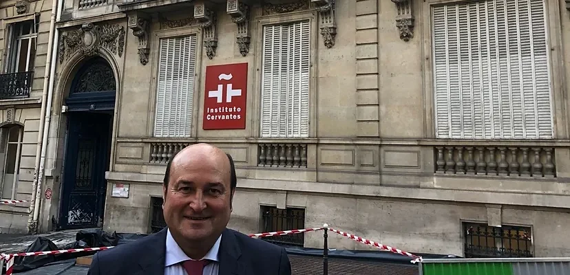 El traspaso del palacete parisino al PNV: un hito histórico y su impacto económico