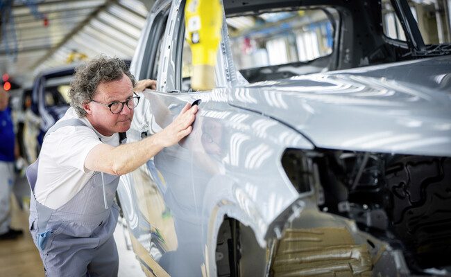 Alemania enfrenta una crisis en la industria automotriz: ¿futuro incierto o cambio necesario?