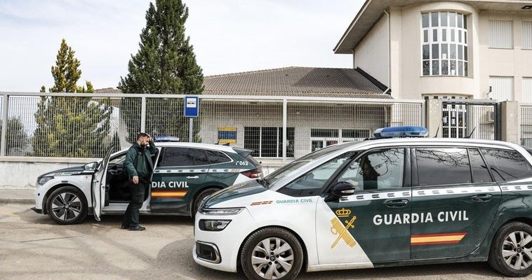 La oscura amenaza que llevó al desalojo de 27 colegios en Valencia