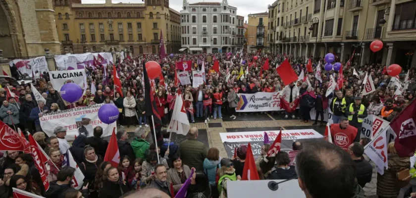 León en pie de guerra: miles de leoneses exigen soluciones urgentes ante una crisis terminal