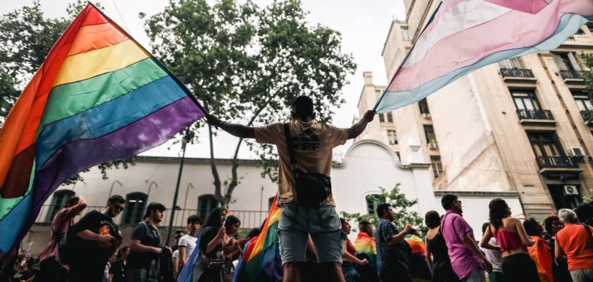 La marcha del orgullo antifascista en Argentina: una respuesta masiva ante el extremismo de Javier Milei