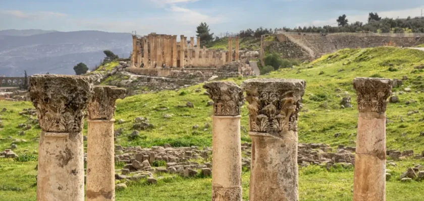 La travesía de Egeria: recorriendo los paisajes y la historia de Jordania