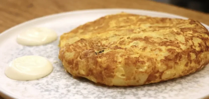 El arte de la tortilla de patatas: la mejor de Andalucía según Martín Berasategui