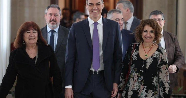 La polémica tributaria del salario mínimo: ¿Quién se beneficia de la nueva propuesta del Gobierno español?