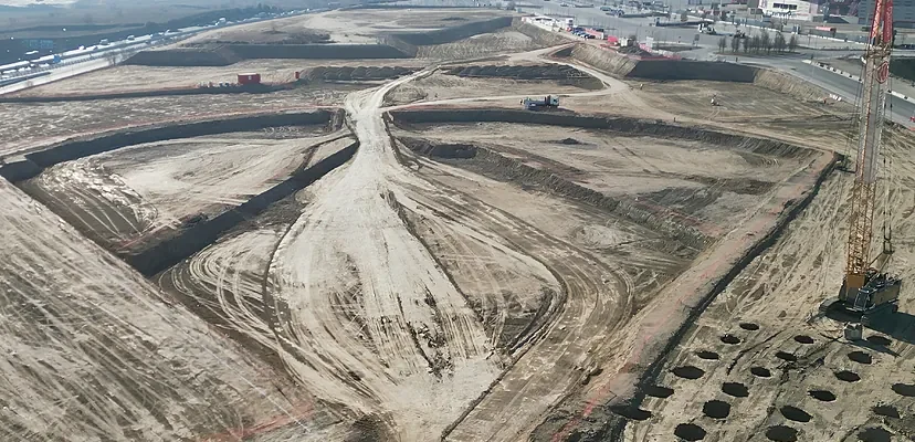 Madrid se prepara para el surf: gemas de la playa artificial que cambiarán la ciudad