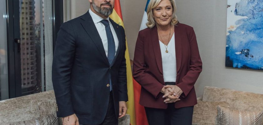 Santiago Abascal y Marine Le Pen: el ascenso de la extrema derecha en Europa y su impacto global