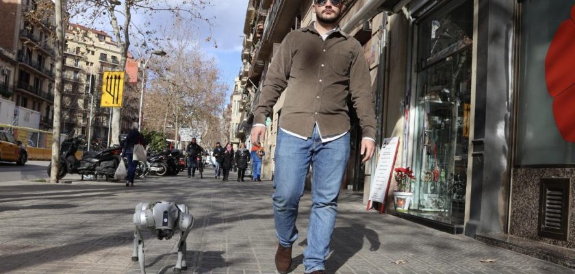 La revolución de los robots: Klhipper, el perro robótico que conquista Barcelona