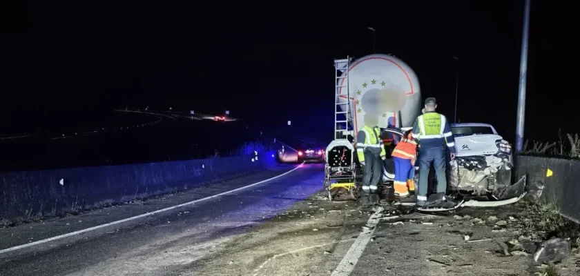 Un extraño giro del destino: el insólito accidente en la A-8 que dejó a todos boquiabiertos