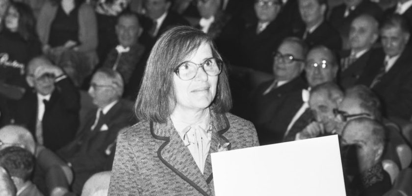 Yvonne Choquet-Bruhat: el legado de una pionera en la ciencia que nos enseñó a mirar el universo