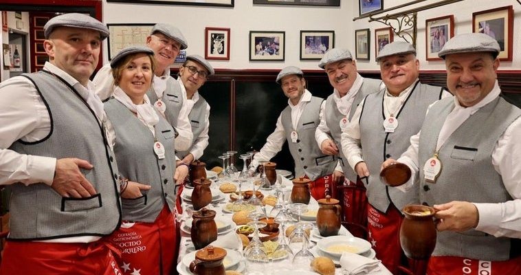 La cofradía del cocido madrileño: un viaje culinario y cultural a través de un plato emblemático