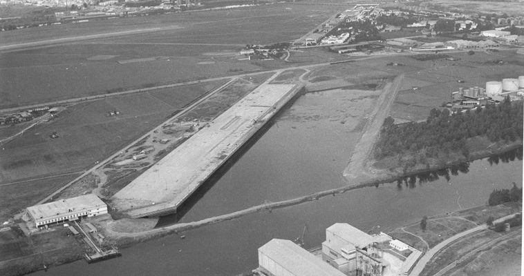 La inauguración del puerto Centenario: historia, curiosidades y legado en Sevilla