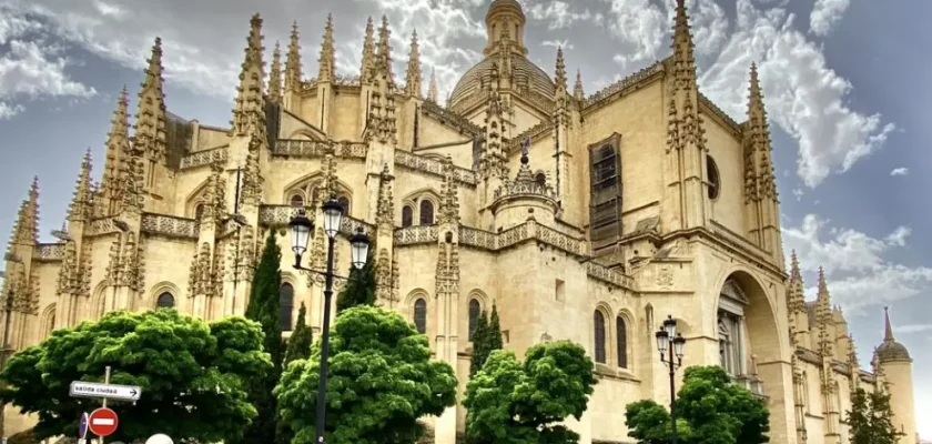 La catedral de Segovia: un viaje en el tiempo para celebrar sus 500 años de historia