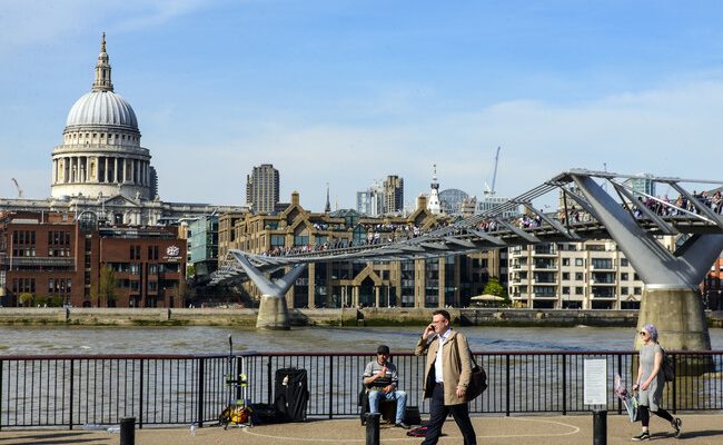 La creciente tendencia del tutelaje de propiedades en Gran Bretaña: una solución ingeniosa a la crisis de vivienda