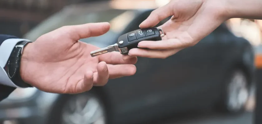 Claves para abrir tu coche sin pila en el mando: lo que necesitas saber