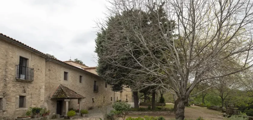 Pedroso de Acim: el pequeño pueblo de Extremadura que fascina con su historia y naturaleza