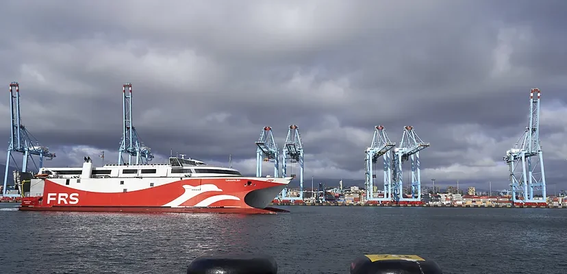 El puerto de Algeciras: un gigante inquebrantable en la logística global y el camino hacia la descarbonización