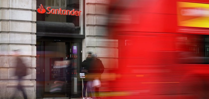 El Banco Santander y su impresionante récord de beneficios en 2024: ¿qué significa esto para el futuro?