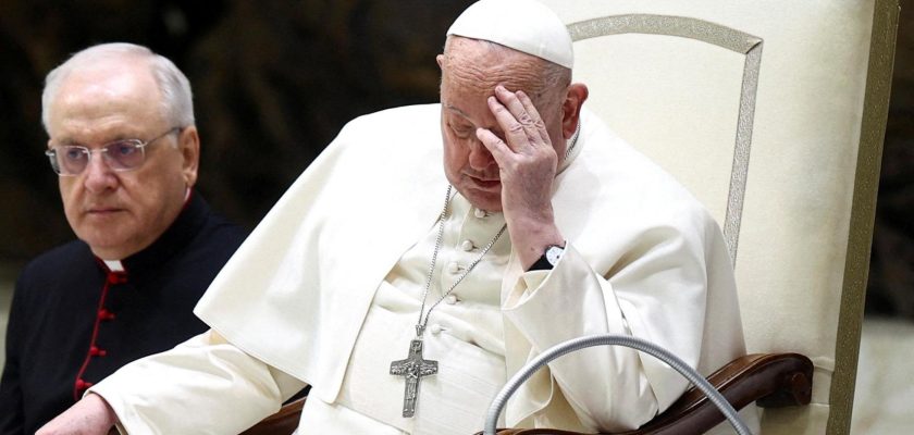 Papa Francisco enfrenta desafíos de salud: una mirada a su impacto y legado