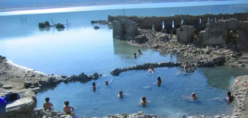 Los olvidados vestigios de tiermas: un balneario que lucha por renacer