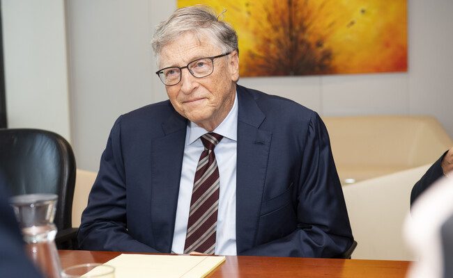 La sabiduría de bill gates: cómo las preguntas correctas pueden transformar tu productividad