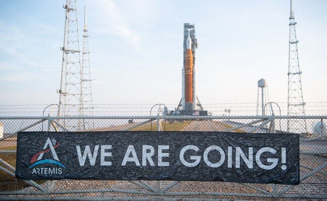 El futuro incierto de Boeing: ¿puntos suspensivos en el programa lunar de la NASA?