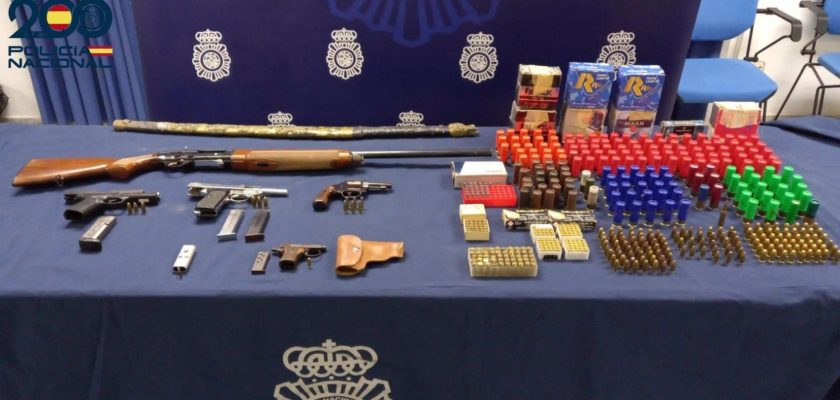 Operación policial en Sevilla: incautación de marihuana y armas en El Gordillo