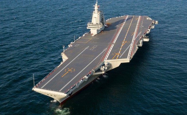 La tremenda carrera naval: el ascenso de la flota de portaaviones de China y su impacto en el Indo-Pacífico