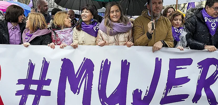 La polarización del feminismo en España: un análisis del 8-M y sus implicaciones políticas