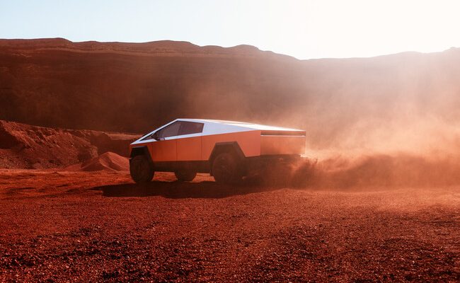 Tesla Cybertruck y el error costoso de los paneles solares: ¿merece la pena?