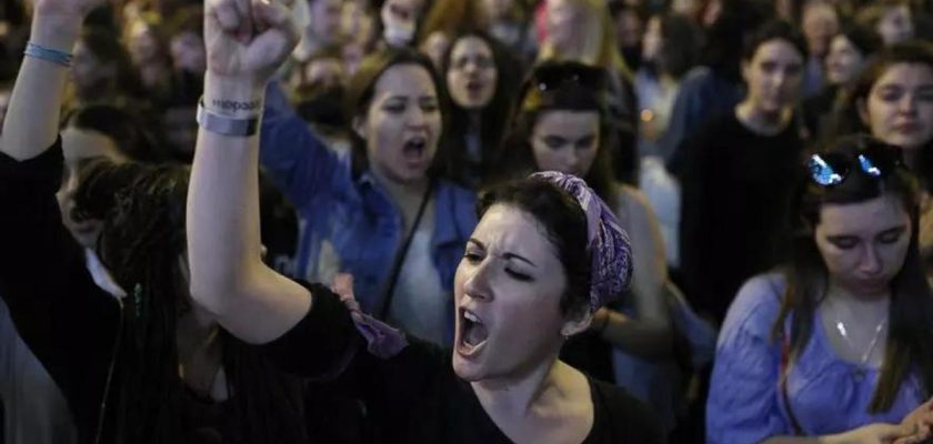 La mujer en el Tercer Sector: liderazgo, brechas salariales y el camino hacia la igualdad