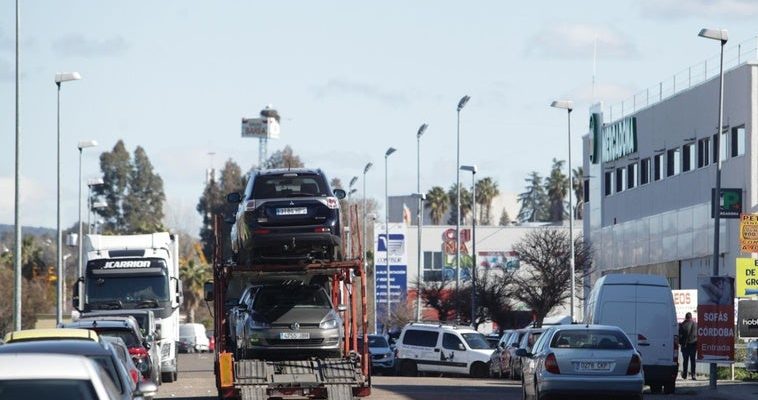 Aumenta la preocupación por la seguridad en el polígono tecnocórdoba tras robo de vehículos