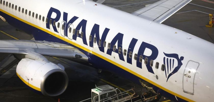 La turbulenta situación de los aeropuertos en Castilla y León: ¿qué futuro les espera tras la marcha de Ryanair?