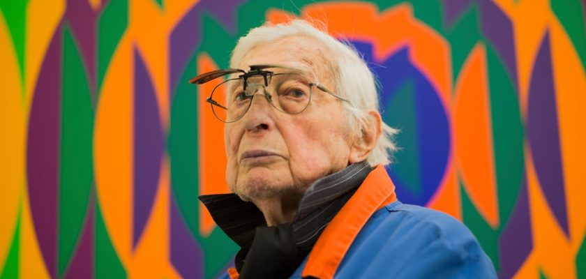 El fascinante universo de julio le parc: arte cinético, luz y maravillas sensoriales