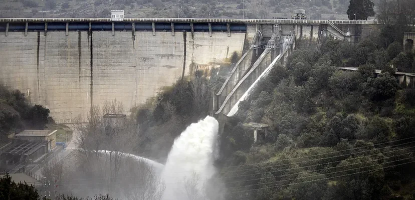 Fuertes inundaciones y viento en Madrid: ¿cómo nos afectan las condiciones climáticas extremas?