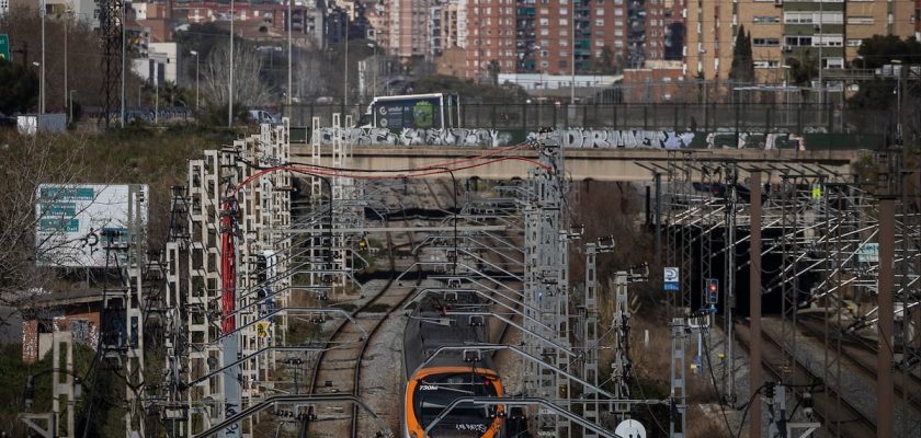 Caos ferroviario en Cataluña: ¿por qué renfe y adif no logran recuperar la normalidad?