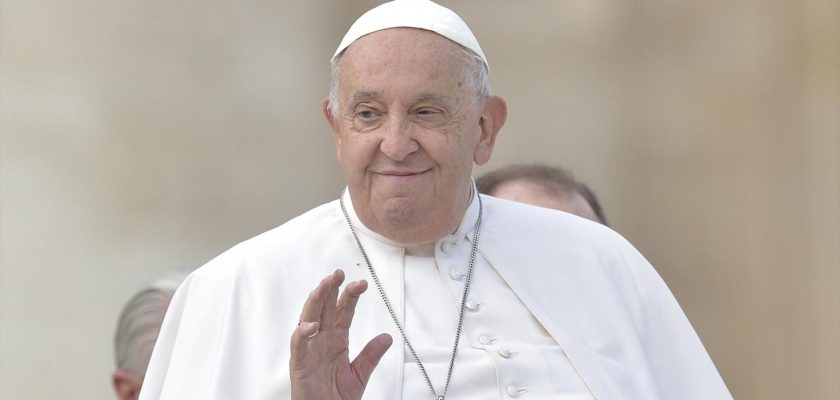 El estado de salud del Papa Francisco: mensajes de esperanza y la verdad detrás de las noticias falsas