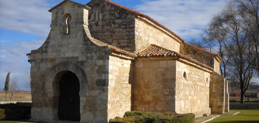 La basílica de san juan de baños: joya arquitectónica y historia de milagros en Palencia