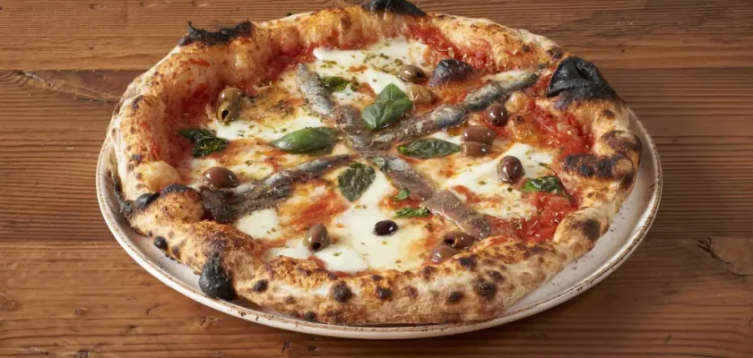 El fascinante mundo de la pizza y la increíble anchoa: más que una combinación