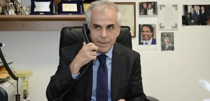 La sorprendente historia del 'superpolicía' Carmine Gallo: de héroe a villano en la era de la ciberseguridad