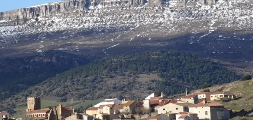 El encanto escondido de Bádenas: un viaje a la paz rural en Teruel