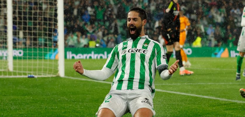 Isco brilla en el Betis y deja al Real Madrid nuevamente a contracorriente